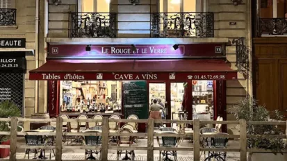 Le Rouge et le Verre